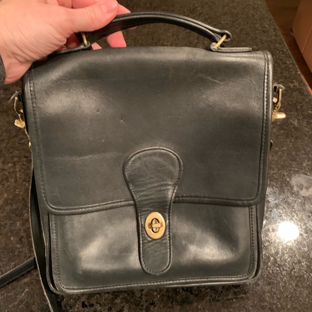 Vintage Coach crossbody handbag black